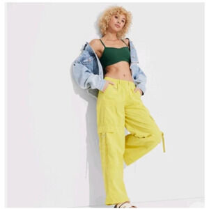 Wild Fable Mid Rise Wide Leg Relaxed Cargo Pants Sz Large Yellow